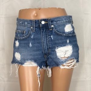 Women’s BDG Urban Outfitters Ripped Denim shorts